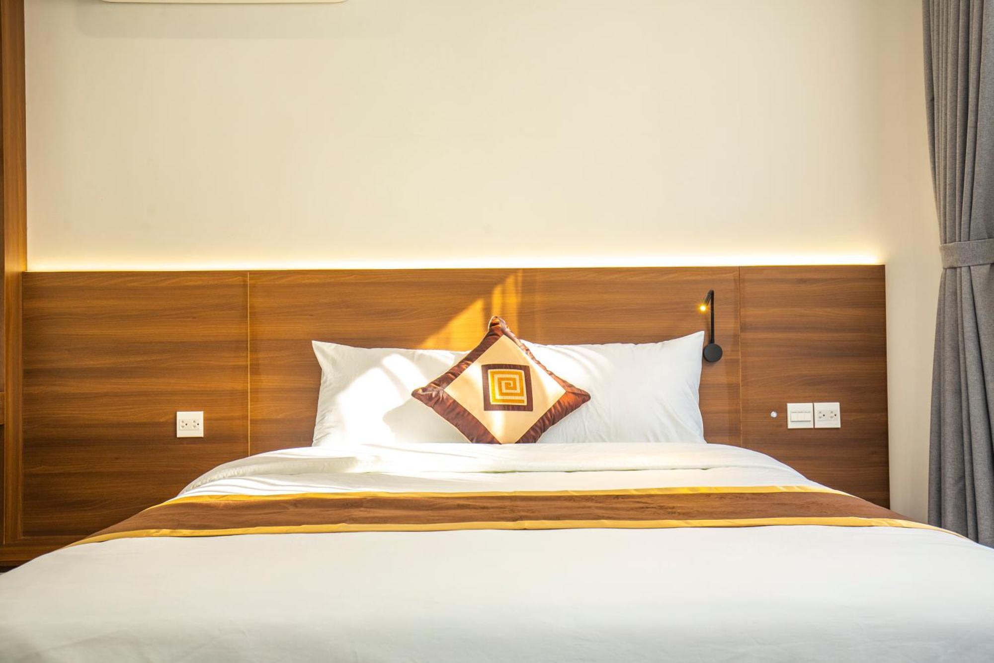 Sumitomo - Linh Lang Street Apartment Hanoi