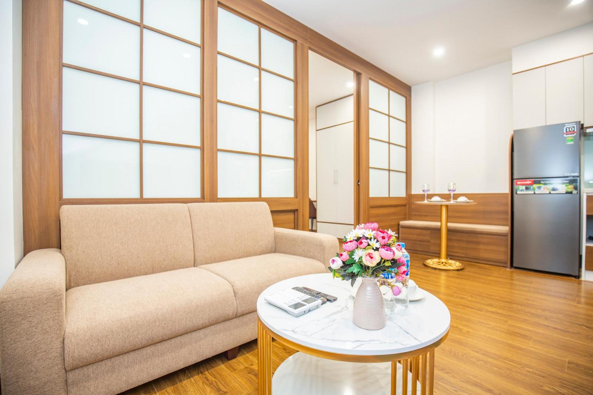 Sumitomo - Linh Lang Street Apartment Hanoi