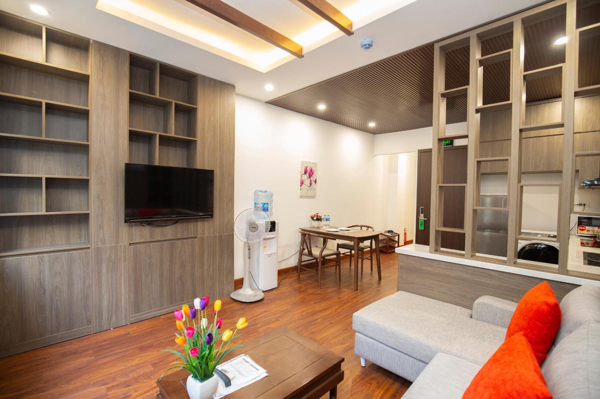 Apartment Sumitomo - Linh Lang Street *
